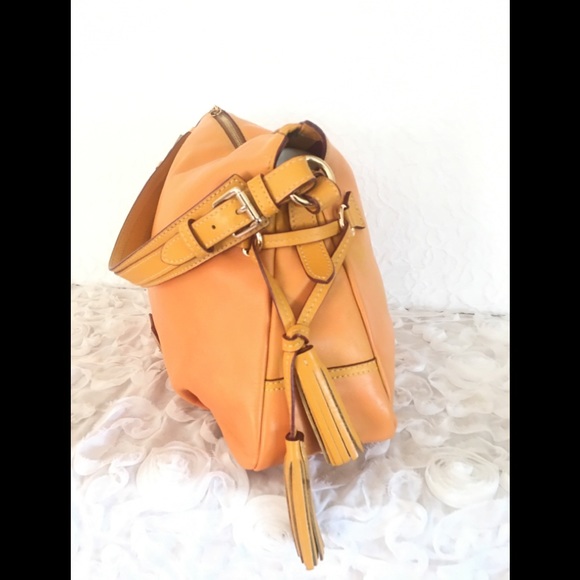 DOONEY AND BOURKE YELLOW LEATHER SHOULDER BAG - Picture 4 of 9